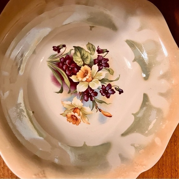 Three appliquéd Bunny placemats Lusterware serving bowl Daffodils Spring Easter - Picture 2 of 16